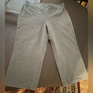 Women With Control | Capri Pant | Grey | 1XP